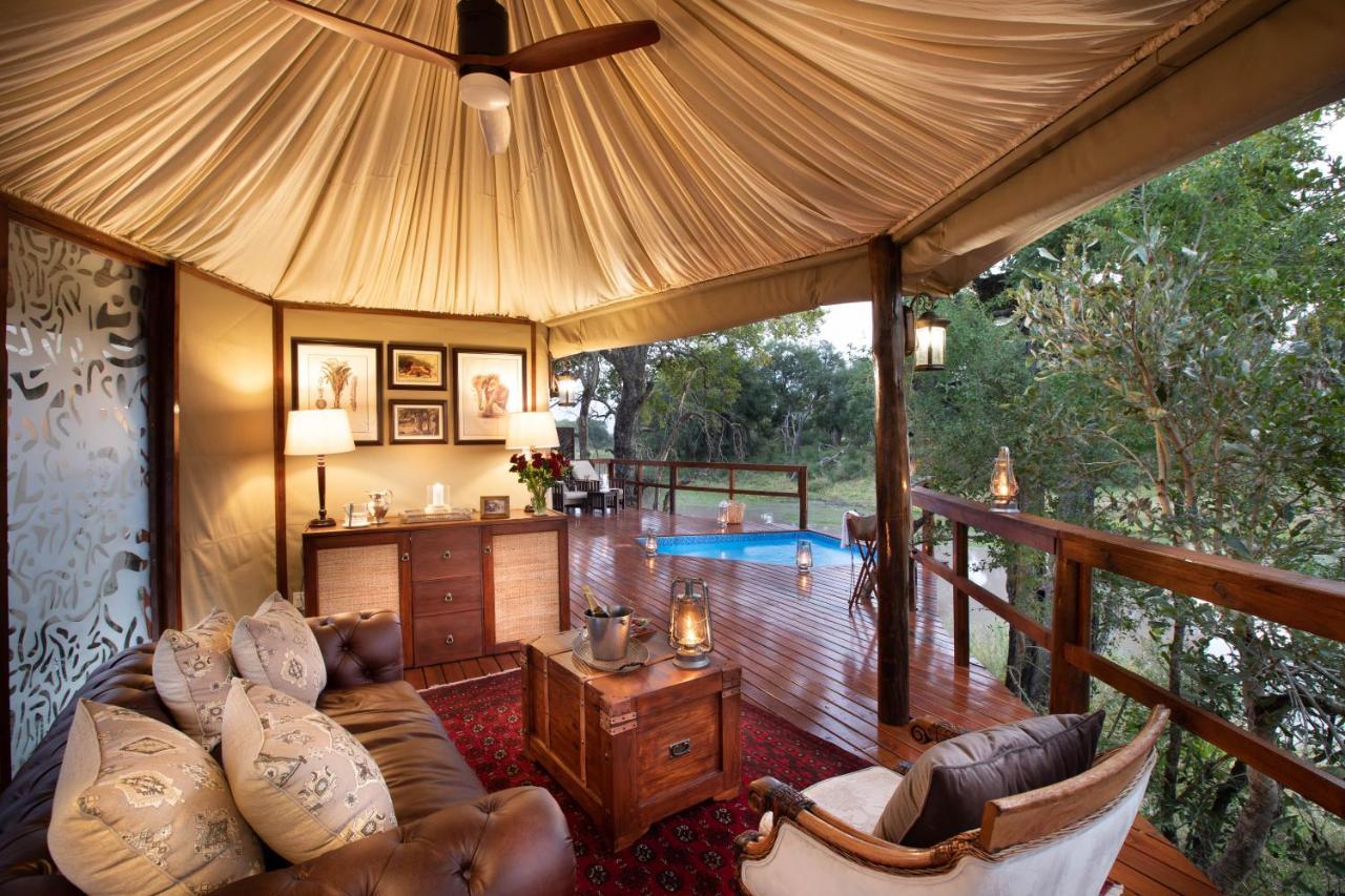 Luxury tent Hamiltons Tented Camp Mluwati Concession